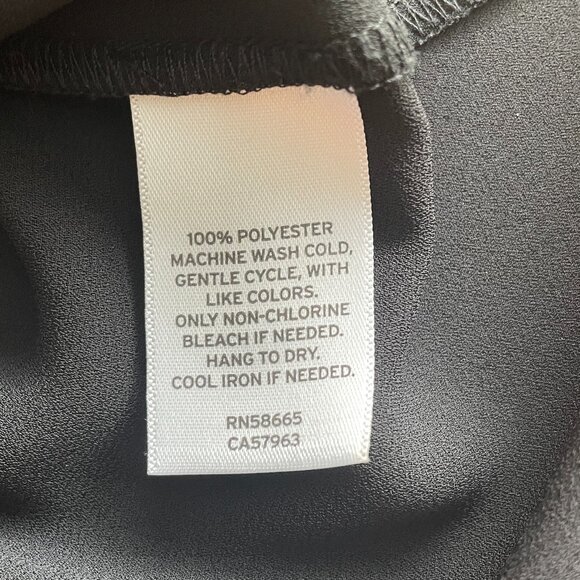 Size XL Halogen black cap sleeve top - Picture 9 of 10